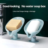 Leaf-Shaped Self-Draining Soap Holder | 45° Slanted Soap Dish with Suction Base – Random Color